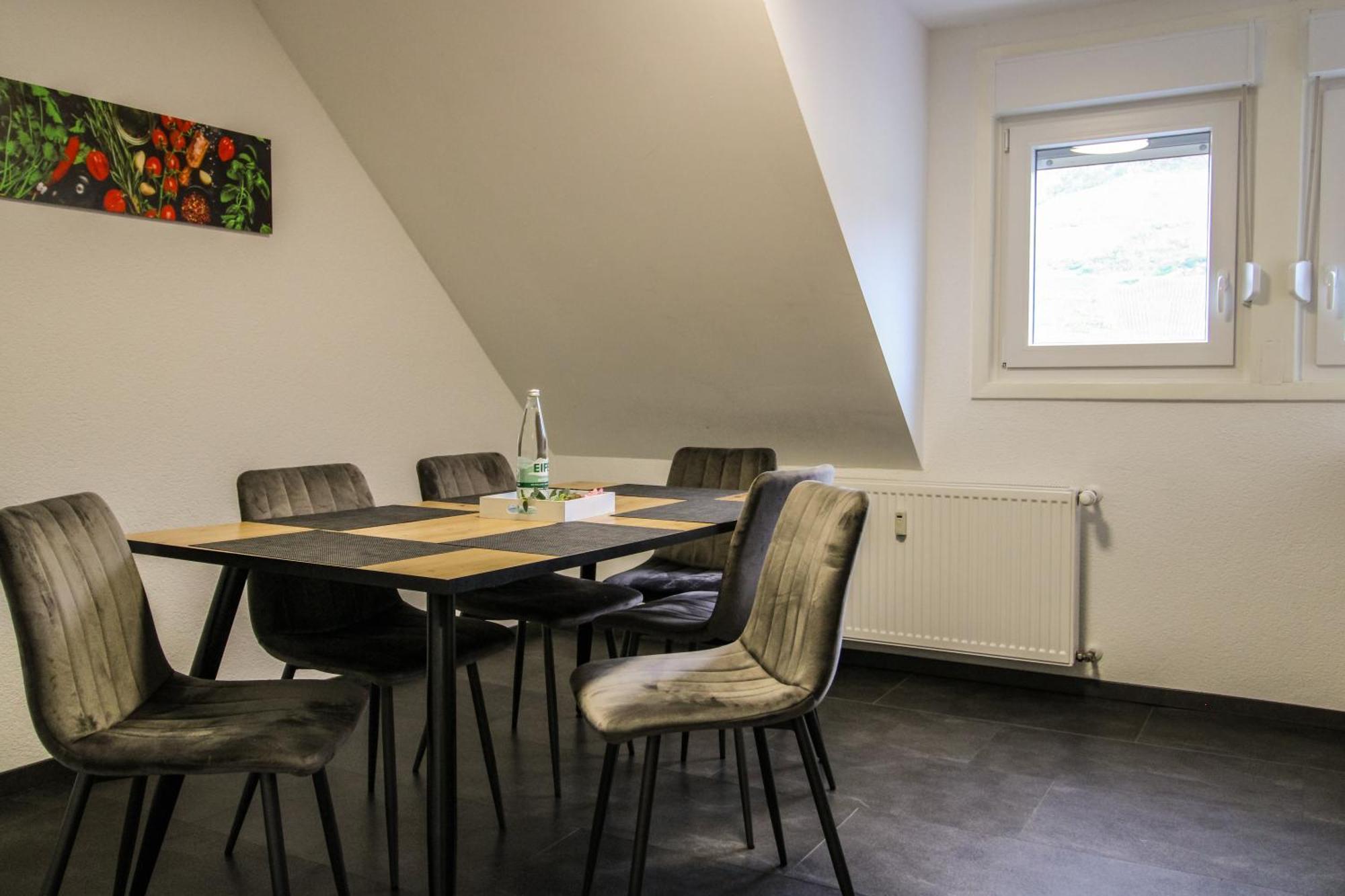 Sweet Six, Balkon, Netflix, Boxspringbetten, Hochwertiges Bad Zell Exterior foto