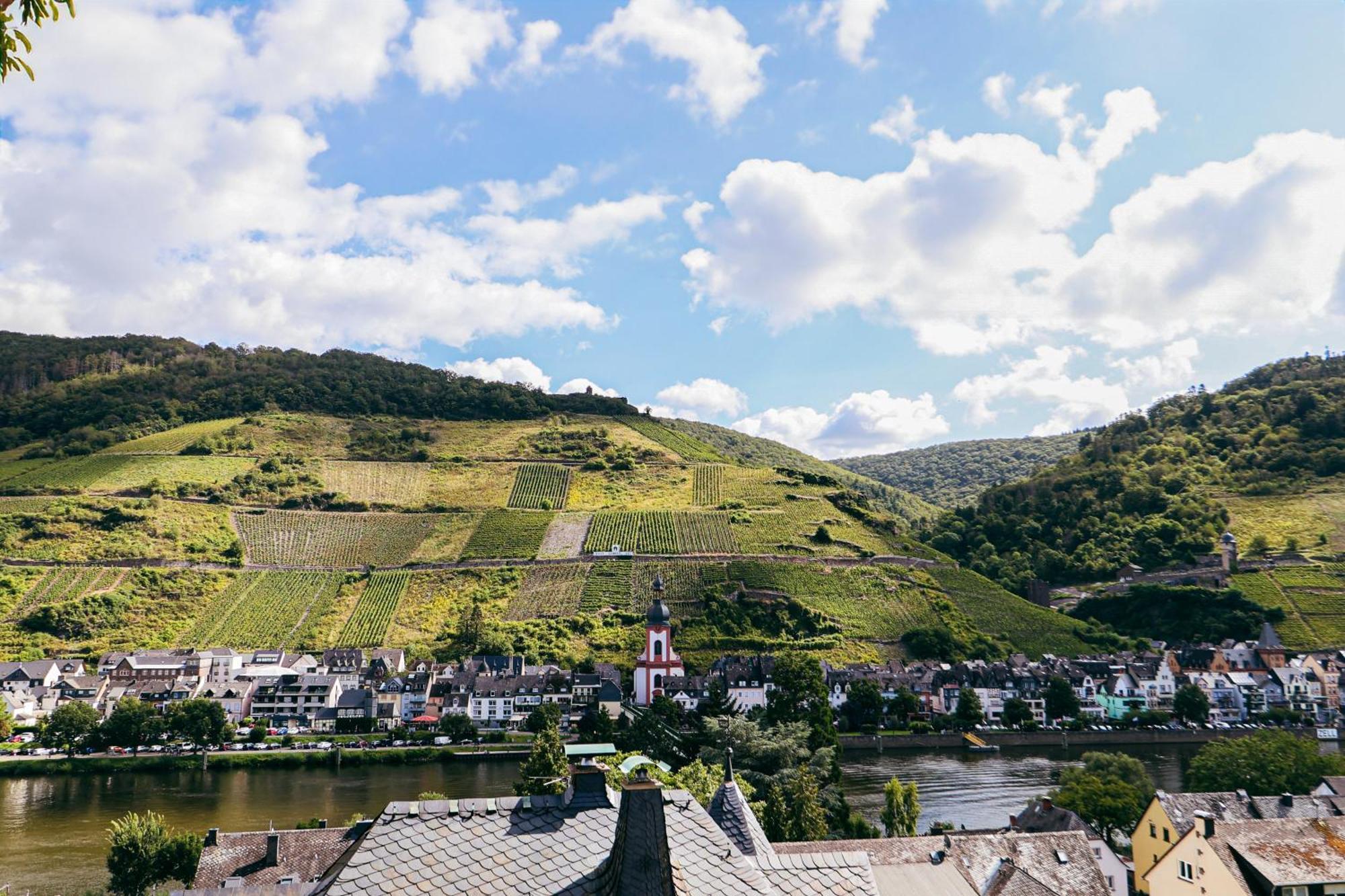 Sweet Six, Balkon, Netflix, Boxspringbetten, Hochwertiges Bad Zell Exterior foto